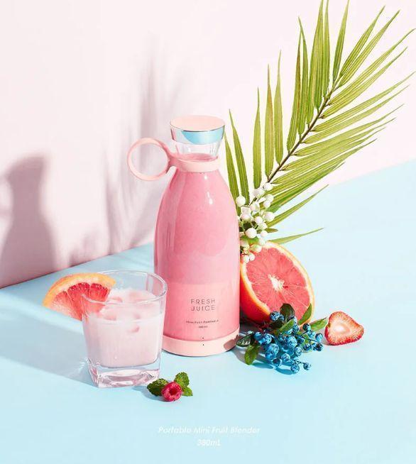 Mini Portable Blender Electric Fruit Juicer Mixers 380 Ml Rechargeable (random Color)
